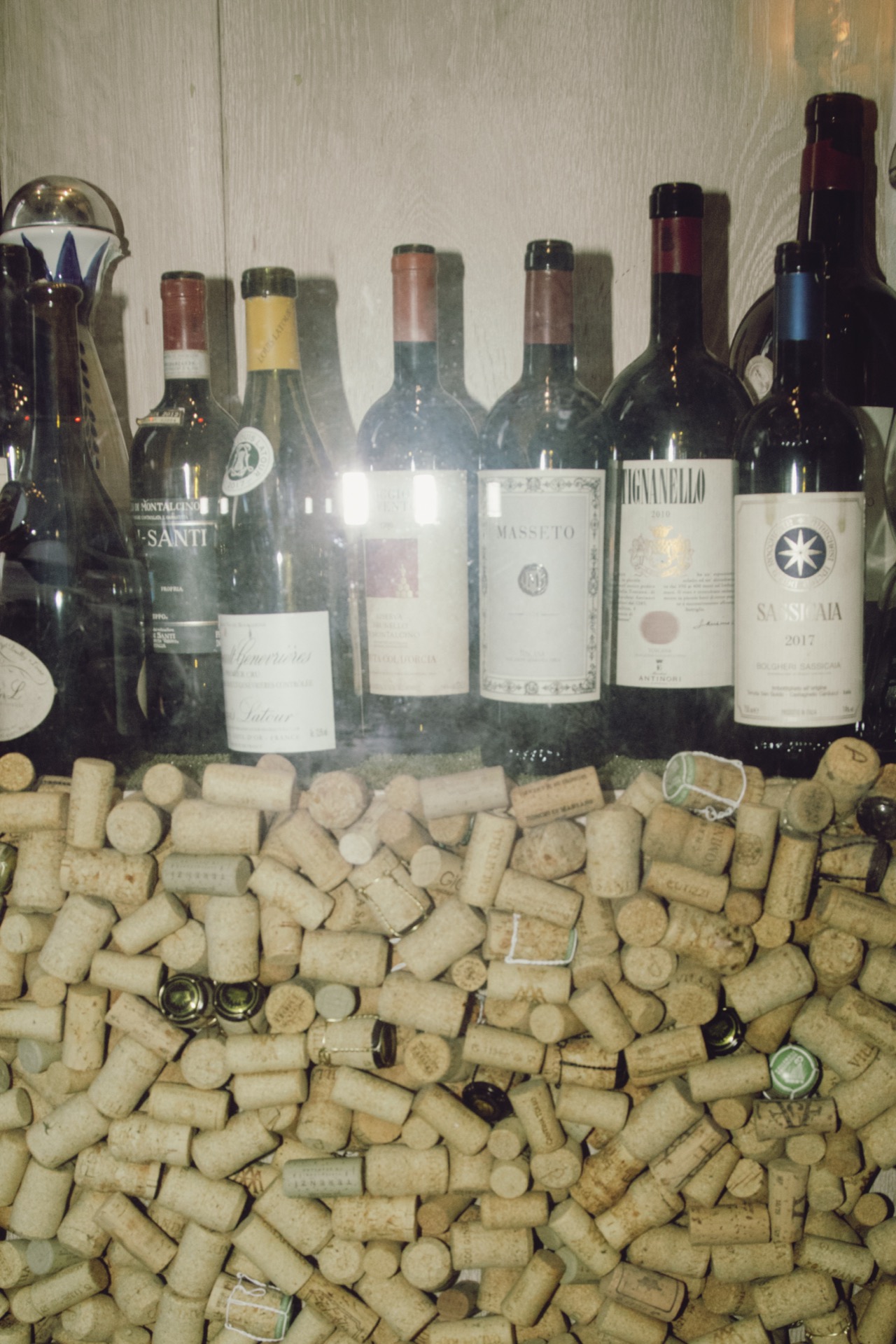 Wine Bar Image 13